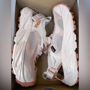 NIB Hoka One One Hopara 2 Sandal Hiking Shoes Womens 10B Cream Cedar CMCD